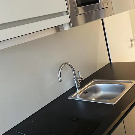 Modern Business Single Apartamento